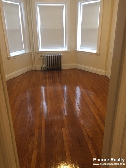 Building Photo - 1171 Boylston St