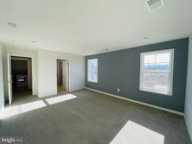 Building Photo - 508 Sourwood Ct