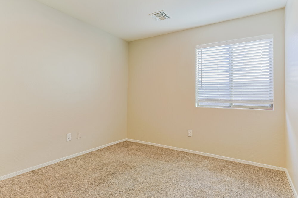 Building Photo - 1851 W Desert Canyon Dr