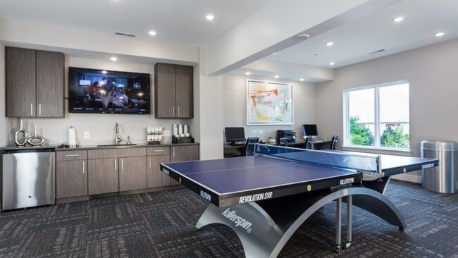 Building Photo - 10362 Old Olive Street Rd