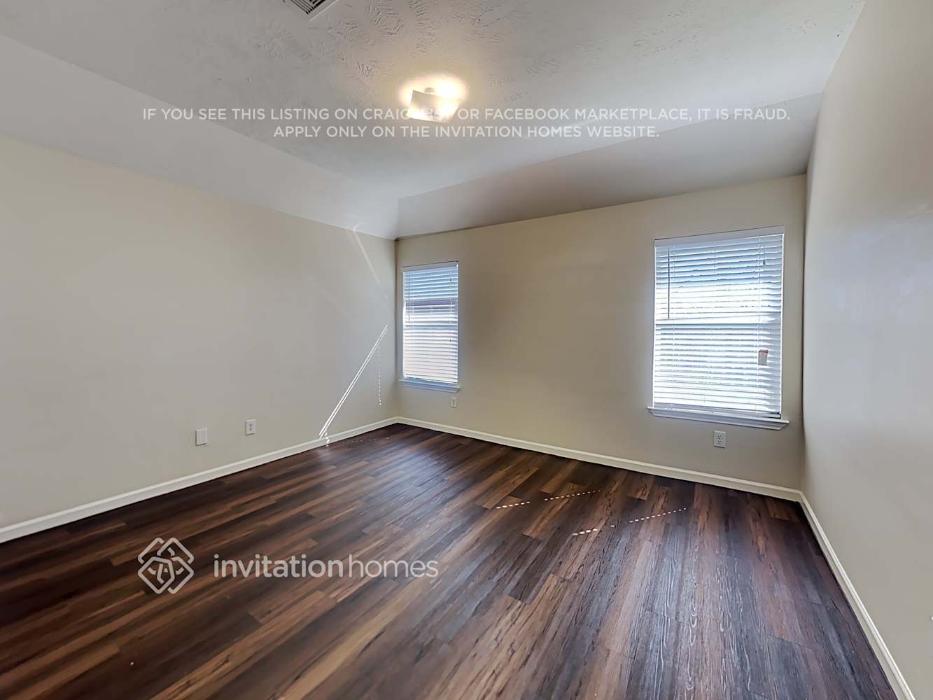 Building Photo - 8610 Chaletford Dr