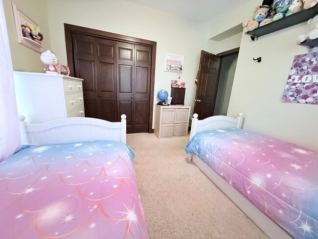 Building Photo - 271 Black Bear Dr