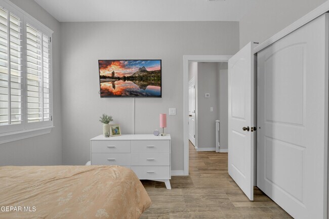 Building Photo - 12316 Desert Path Ct
