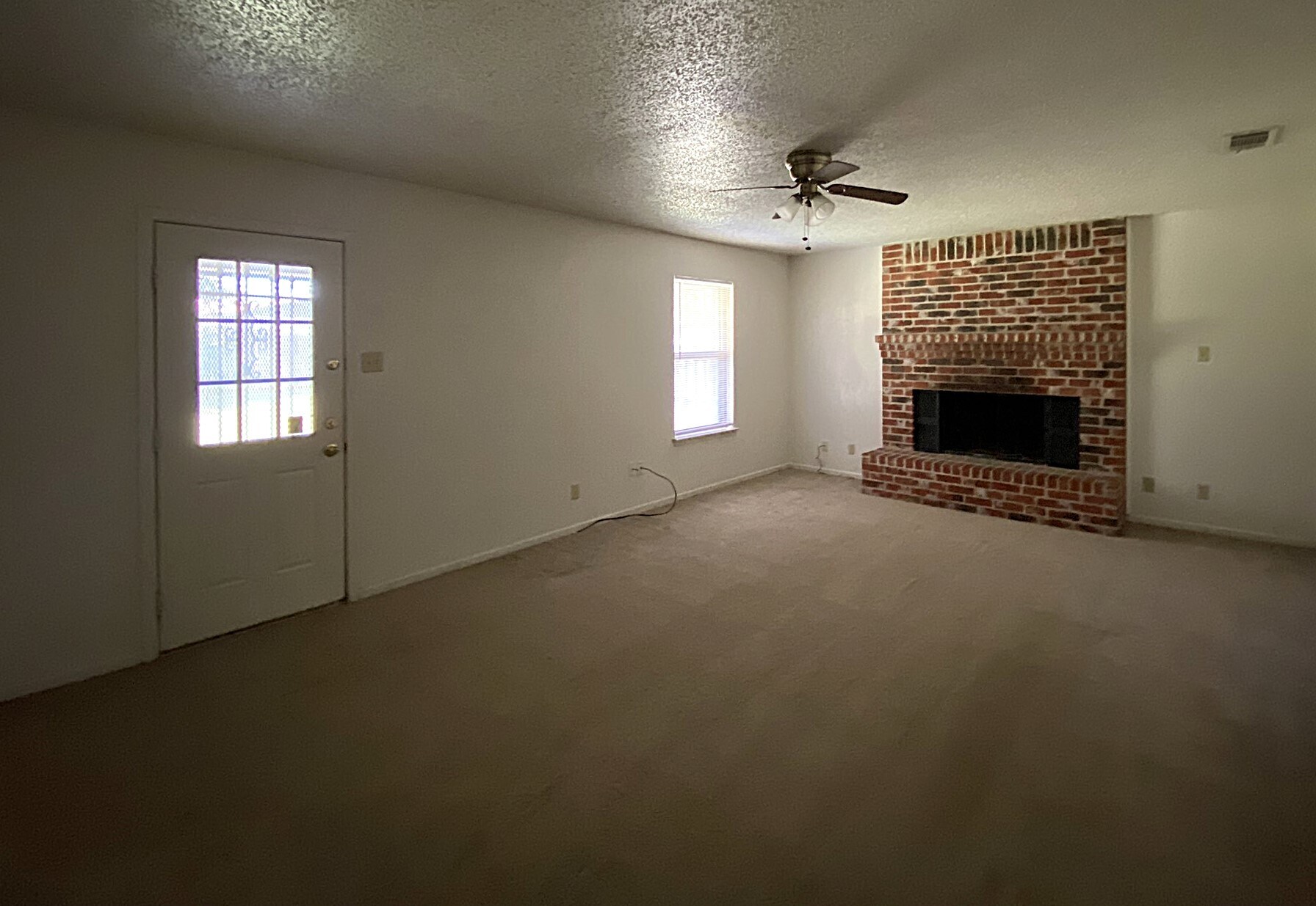Building Photo - 1508 Edgefield St