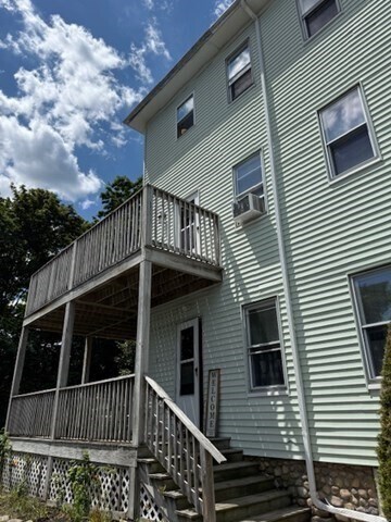 Building Photo - 64 Crapo St