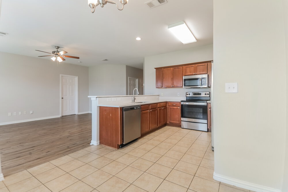 Building Photo - 713 Cedar Cove Dr