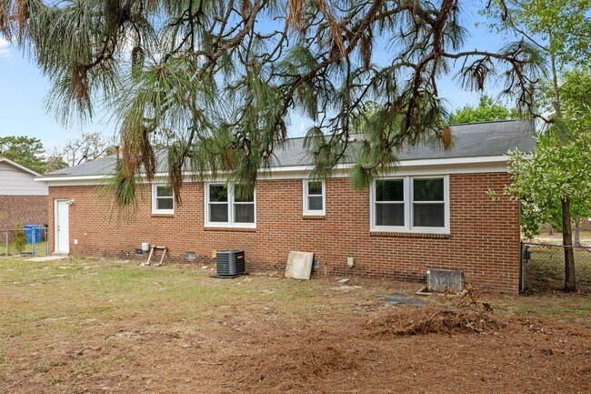 Building Photo - 4510 Ruby Rd