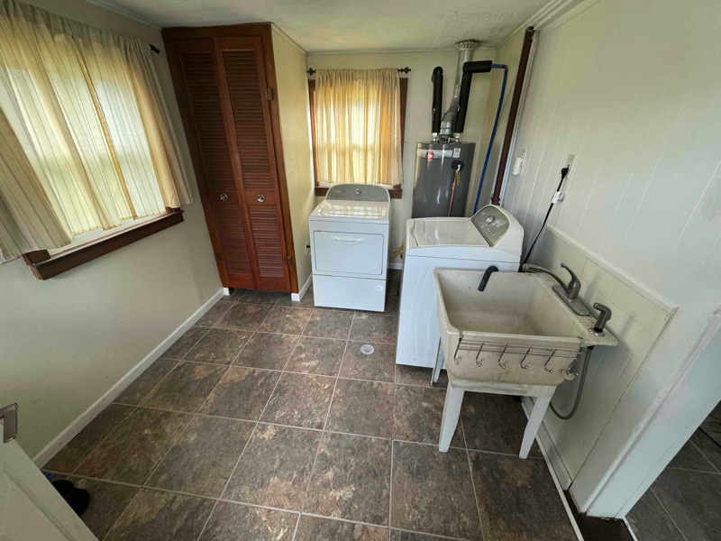 Building Photo - 12214 Louisiana Ave