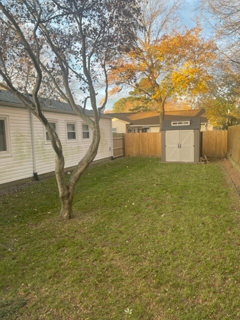 Building Photo - 612 S Pine Grove Rd