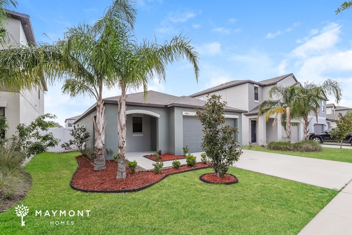 Building Photo - 14810 Crescent Rock Dr