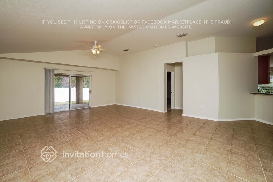 Building Photo - 13201 Old Florida Cir