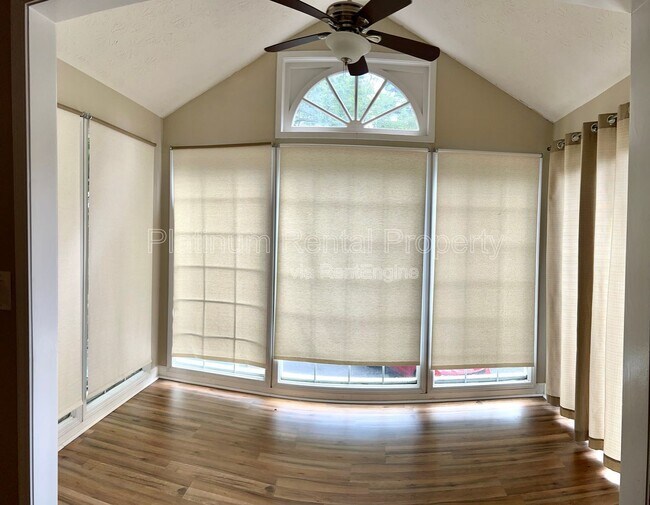 Building Photo - 110 Countryside Pl