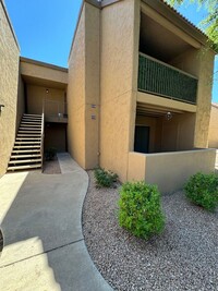 Building Photo - Nice 1 bedroom Scottsdale