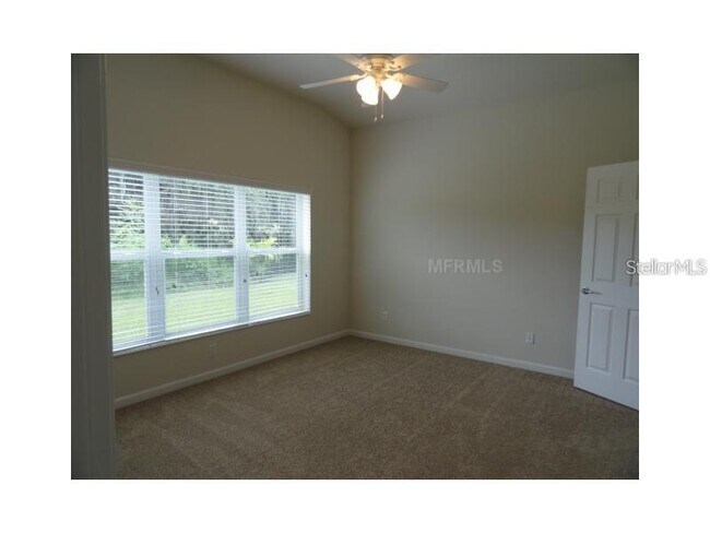 Building Photo - 10715 55th Ct E