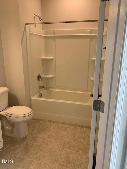 Building Photo - 1241 Commack Dr