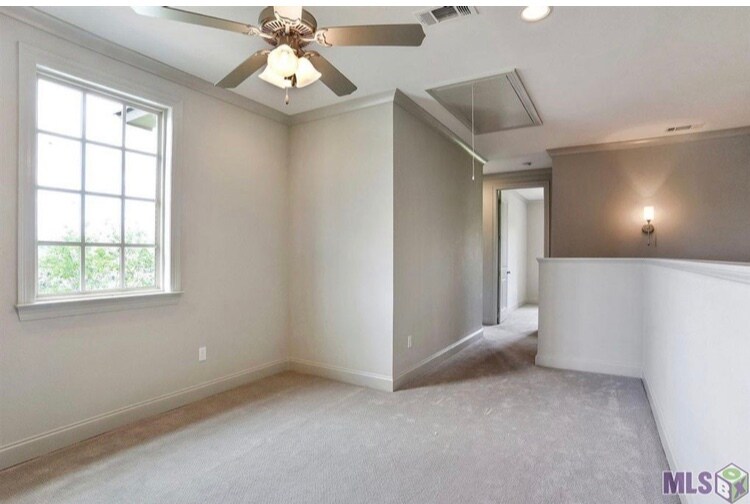 Building Photo - 10851 Cane Mill Ln