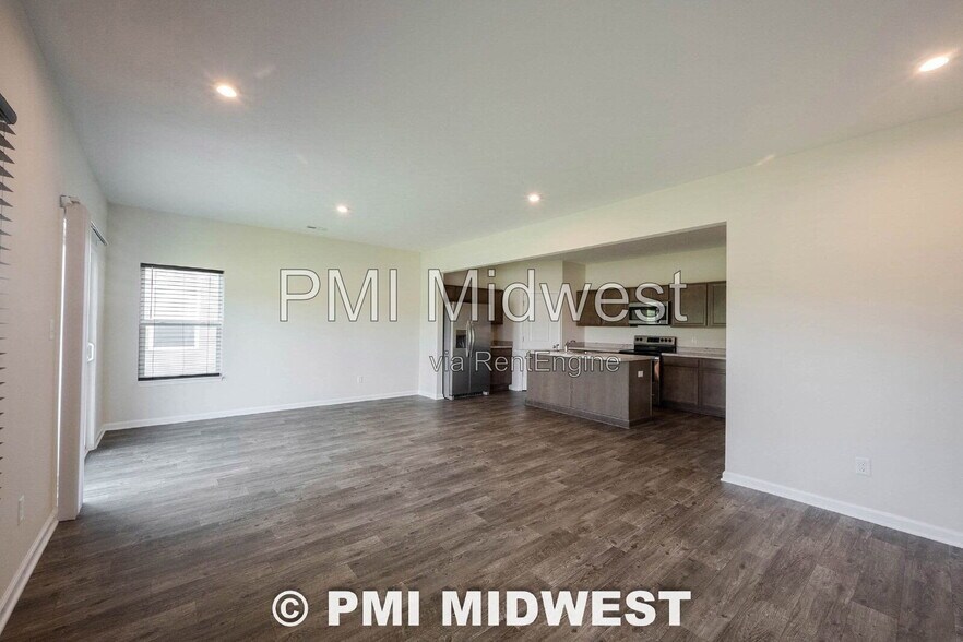 Building Photo - 10828 Penwell Wy