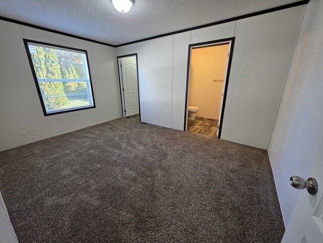 Building Photo - 3727 Birch St