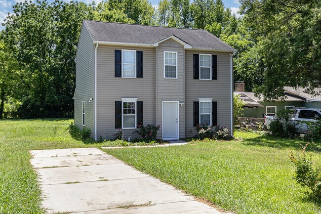 Building Photo - 4206 Wilson Ln