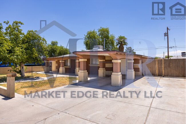 Building Photo - 3Bed/1Bath Home at 67th Ave/Indian School!...