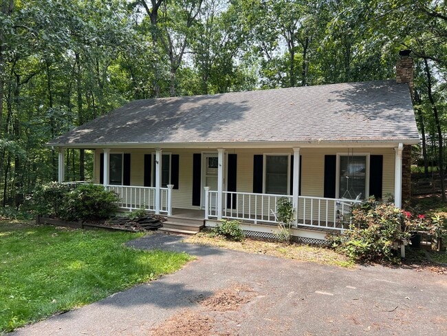 Primary Photo - 678 Jefferson Dr