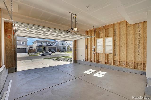Building Photo - 2548 Simpson Ln