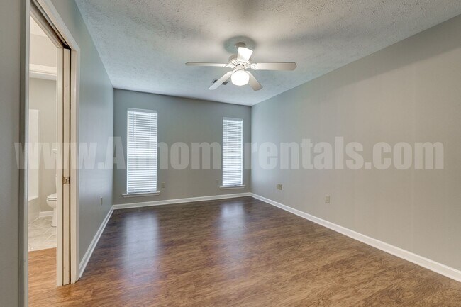 Building Photo - 2765 Archer Ln