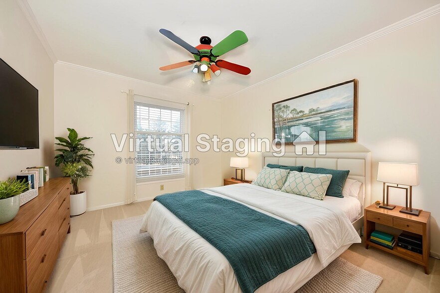 Building Photo - 2076 Chateau Ct