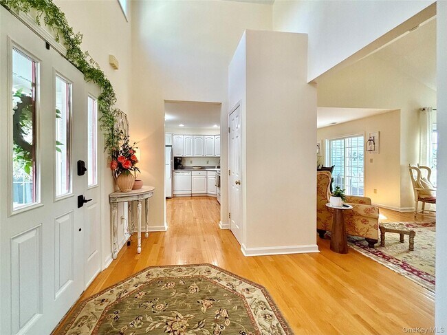 Building Photo - 202 Cinnamon Cir