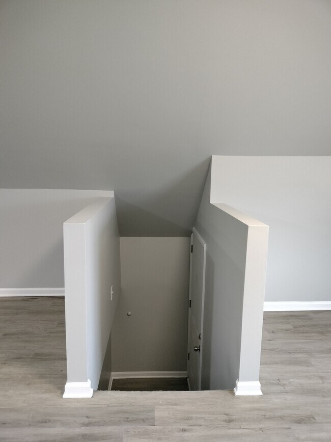 Building Photo - 8320 S Muskegon Ave