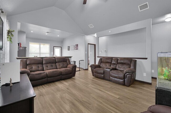 Building Photo - 3554 Paganini Pl