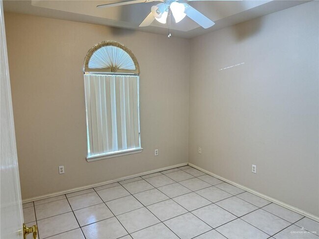 Building Photo - 3707 San Gerardo St