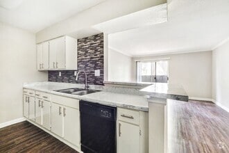 Building Photo - Cambridge Apartments