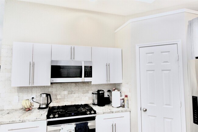 Building Photo - 1107 Woodley Bend