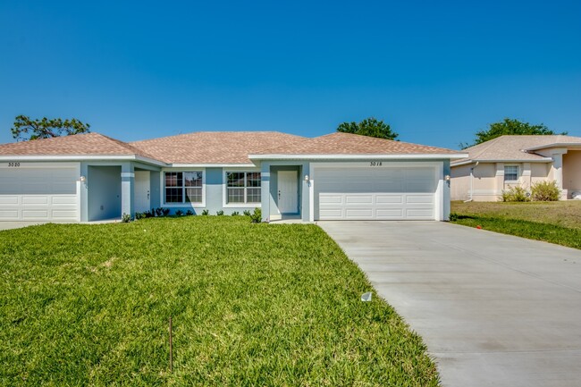 Primary Photo - 3018-3020 SW 15th Pl