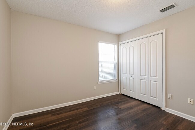 Building Photo - 1234 Waterfall Dr