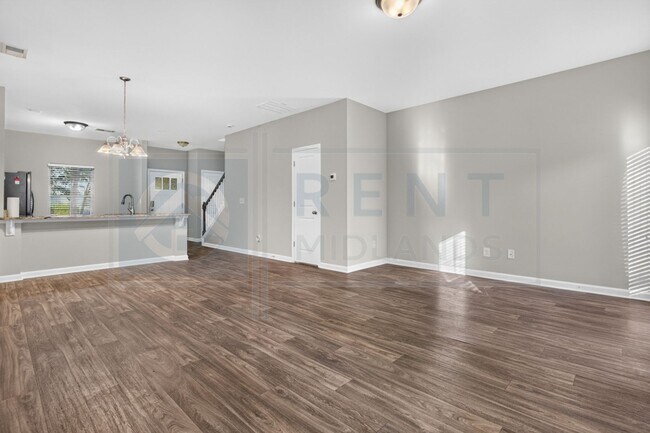 Building Photo - 107 Top Forest Drive