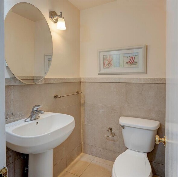 Building Photo - 1818 Rodman St