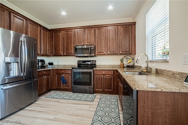 Building Photo - 11031 Yellow Poplar Dr