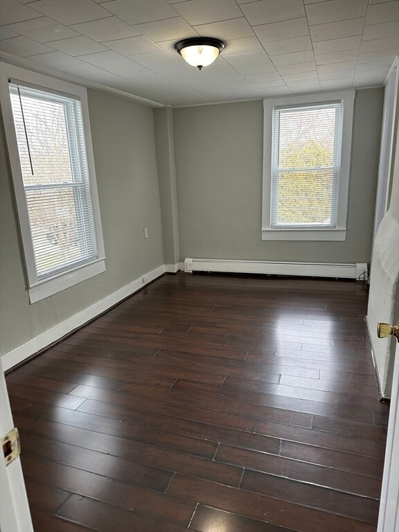 Building Photo - 51 Walnut St