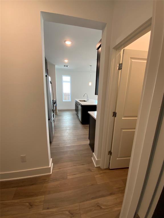 Building Photo - 537 Bauer Lp