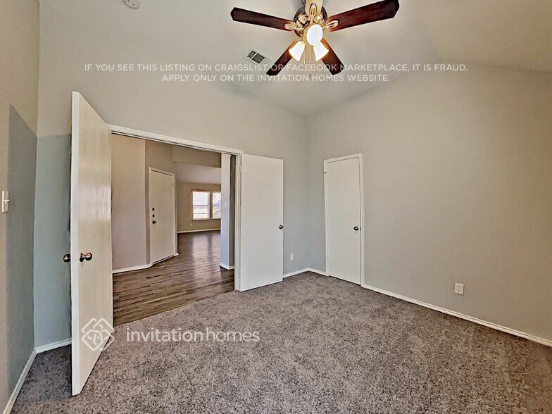 Building Photo - 7041 Meandering Creek Ln
