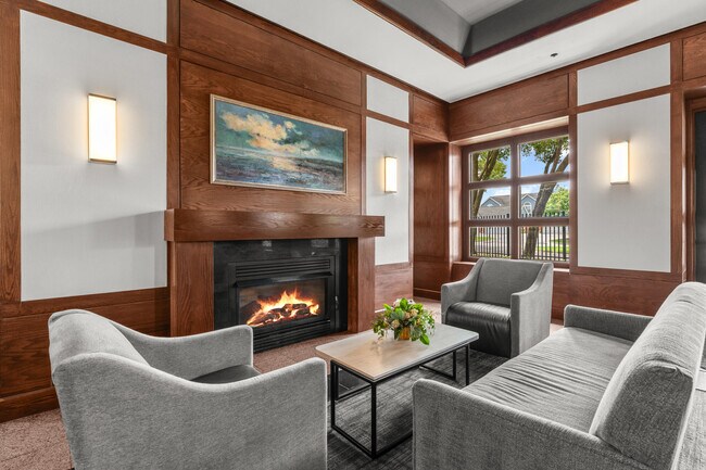 Building Photo - 250 E Harbortown Dr