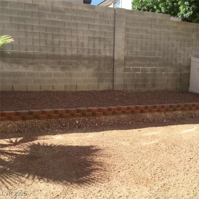 Building Photo - 1589 Rusty Ridge Ln