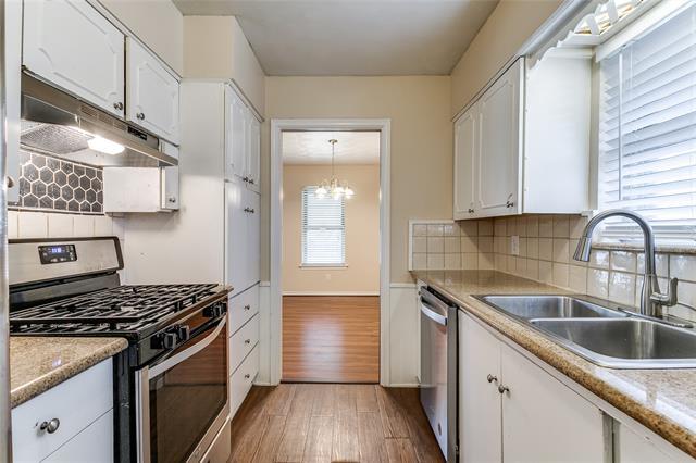 Building Photo - 3119 Touraine Dr