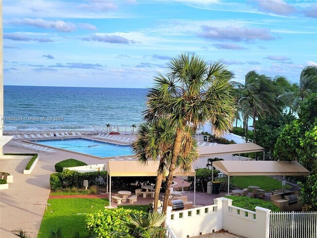Primary Photo - 3505 S Ocean Dr