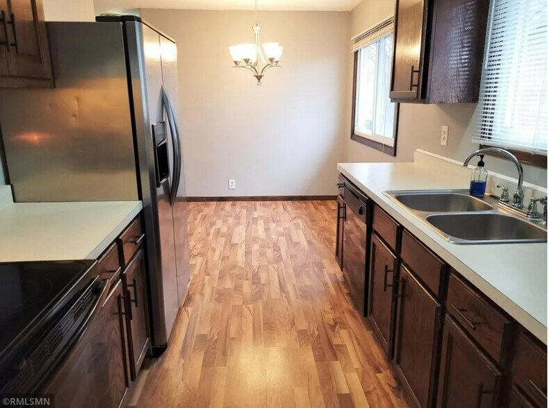 Kitchen and dining room - 227 14th Ave S