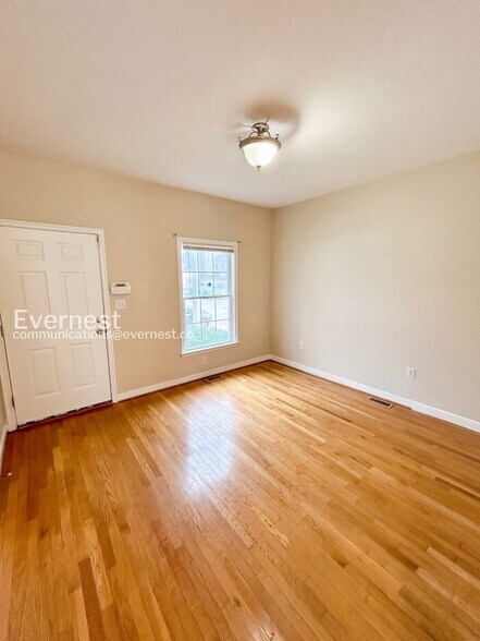 Building Photo - 1713 Jacquelin St