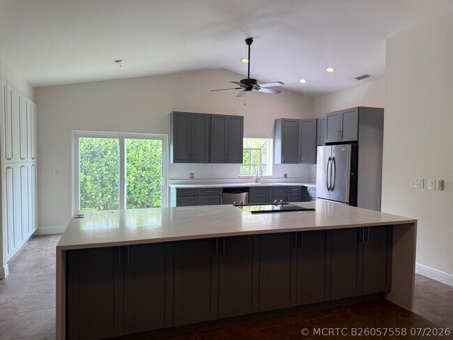 Building Photo - 20834 Sugarloaf Ln