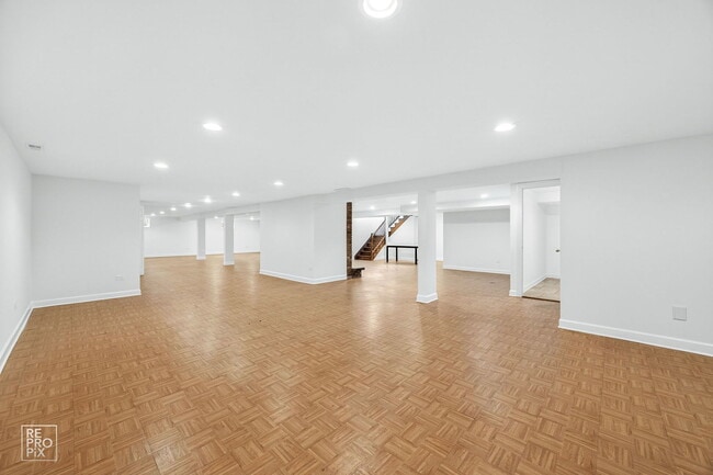 Building Photo - 23670 N Elm Rd